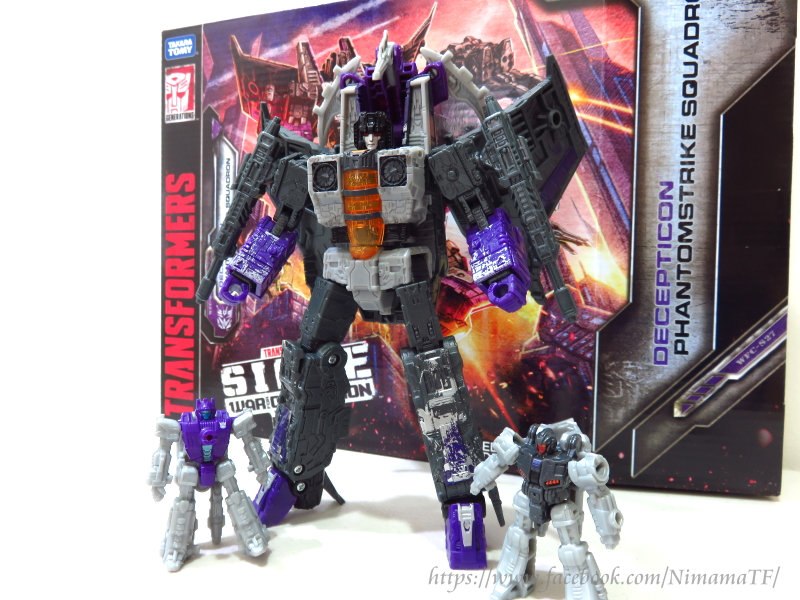 In Hand Photos Of Siege Skywarp Phantomstrike Squadron 42 (42 of 43)